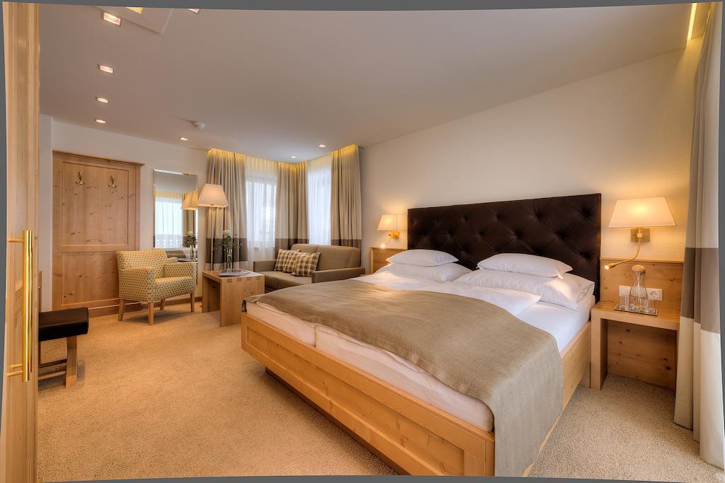 Hotel Palin Ischgl Oda fotoğraf